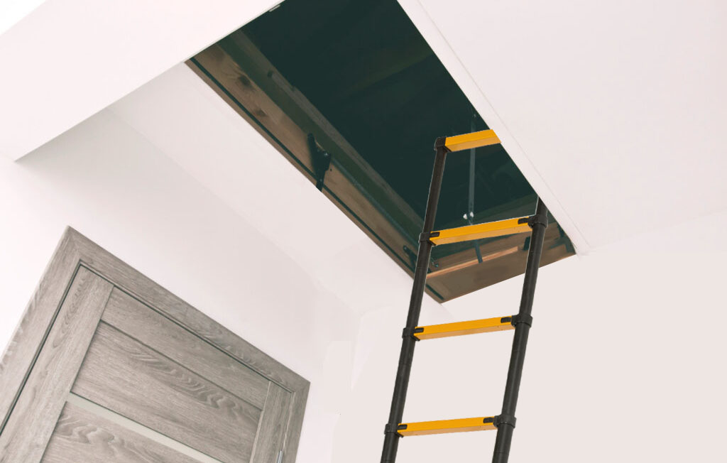 escada de alumínio telescópica como escada loft